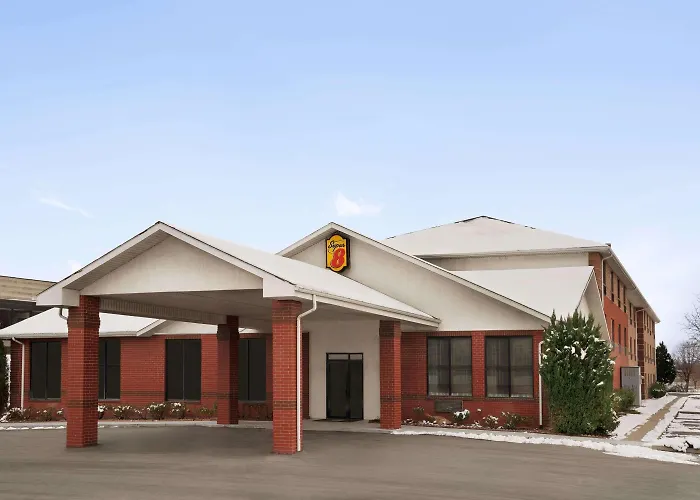 Super 8 by Wyndham S Jordan/Sandy/Slc Area